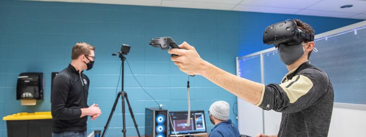 Students with vr goggles