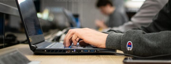 Close up photo of a laptop keyboard