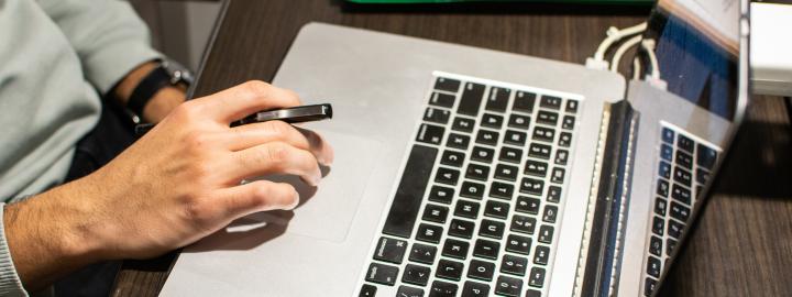 Close up photo of a laptop keyboard