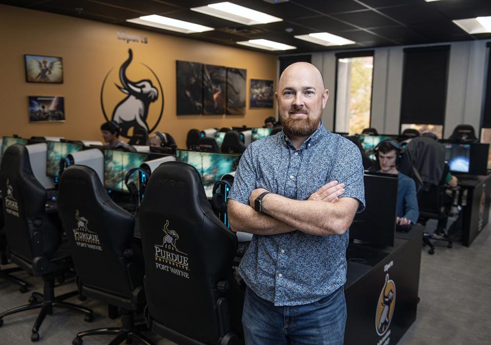 Brian Spaulding is in the Esports Lab at Purdue Fort Wayne