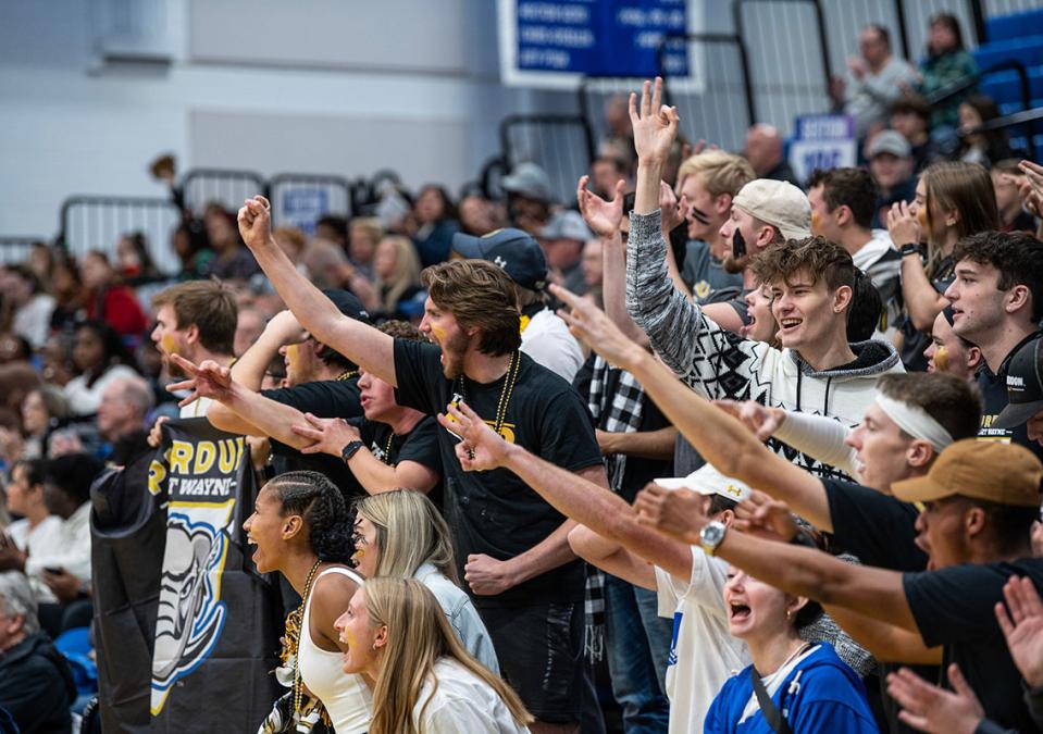 Members of The Herd are cheering on the Mastodons