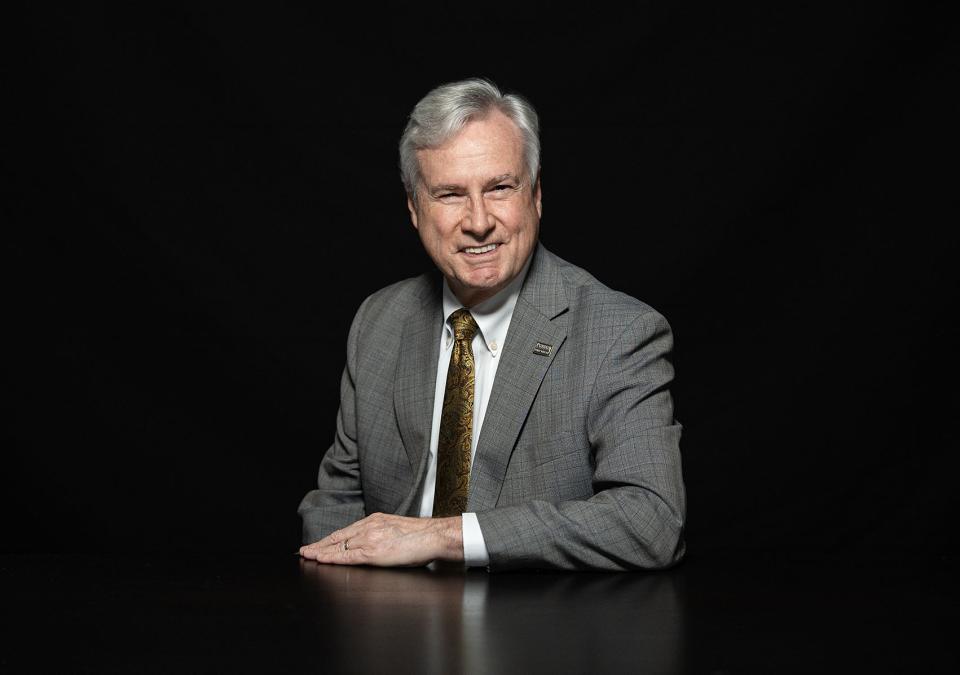 Formal portrait of Chancellor Ron Elsenbaumer