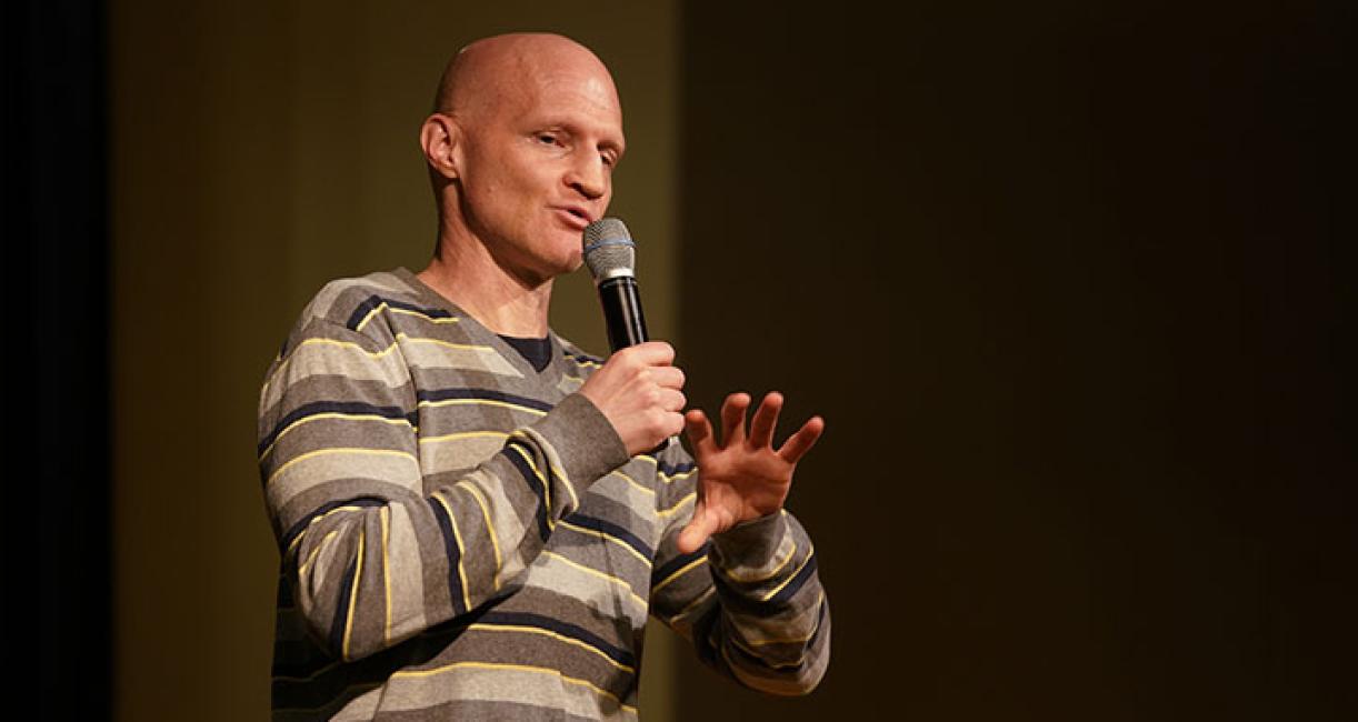 Scott Dickkers addresses an audience