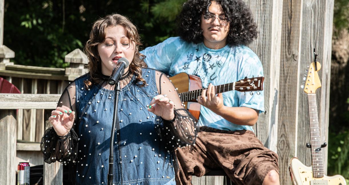 Student musicians perform at the Surack-Sweetwater Music Industry Building groundbreaking ceremony