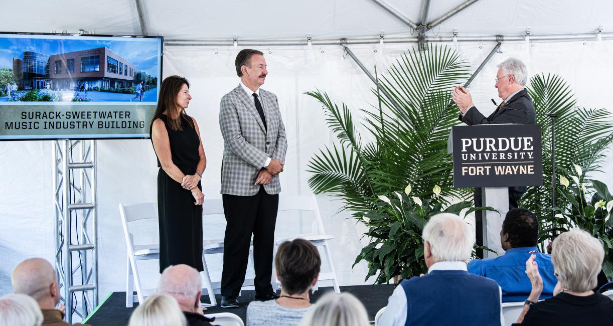 Chancellor Elsenbaumer speaks at the Surack-Sweetwater Music Industry Building groundbreaking ceremony.